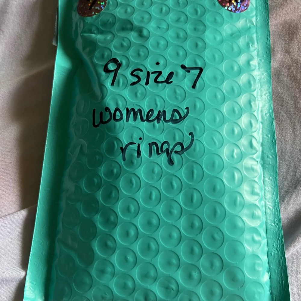 Mystery Size 7 Women’s Rings Grab Bag